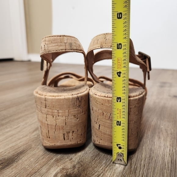 Korks Jenneve Platform Wedge Sandals in Size 9M - Picture 6 of 11